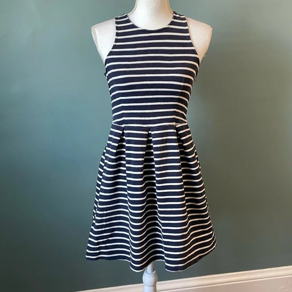 THML Blue White Striped Sleeveless Fit & Flare Dress Size Small Nautical CS - Picture 1 of 4